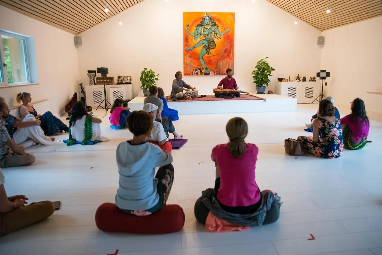 Chambres d'Hôtes Sanskriti Scionzier 0*,  France
